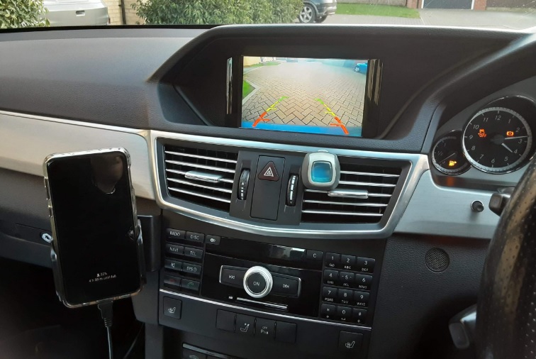 NTG 4.5 4.7 5.0 draadloos Apple Carplay Android Auto Mirrorlink voor/achter camera www.caraudioexpert.nl